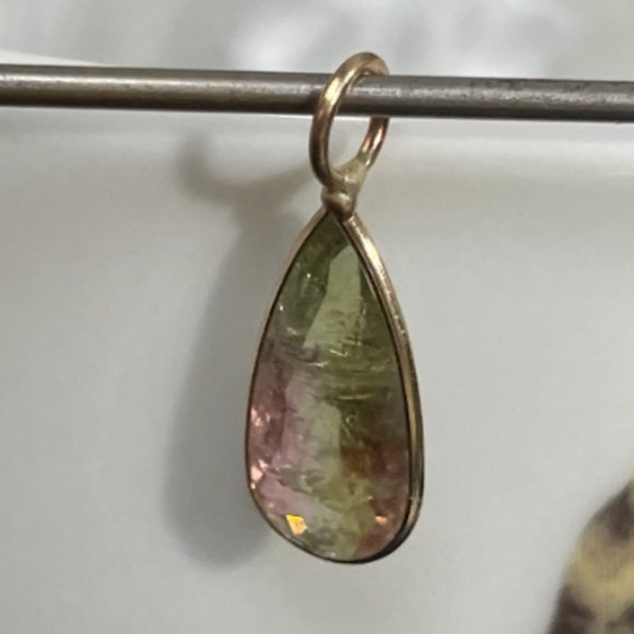 2CT Natural Pink Green Watermelon Tourmaline Pear Shape in Solid 14K Yellow Gold - Picture 2 of 8